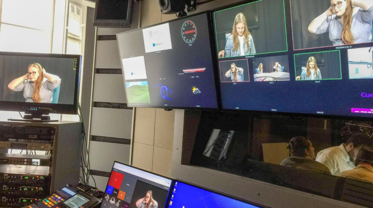 Získáte spoustu praktických zkušeností